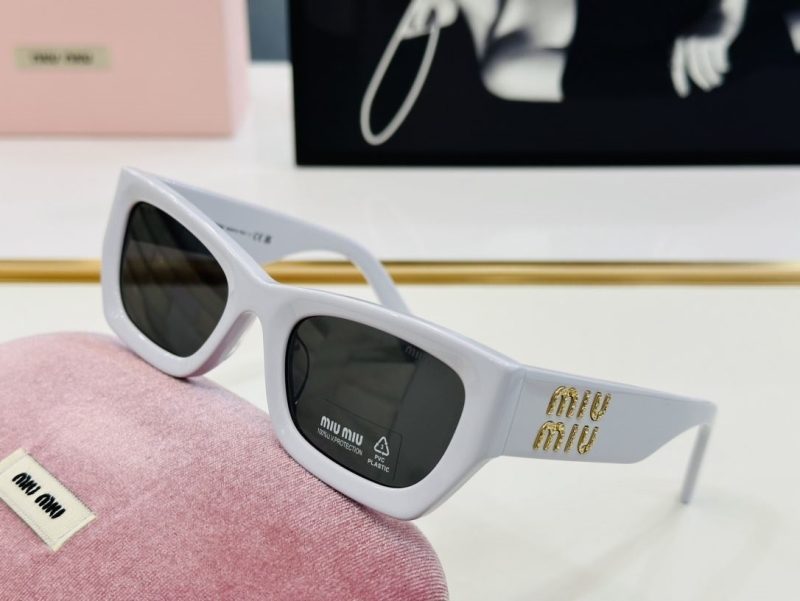 Miu miu Sunglasses